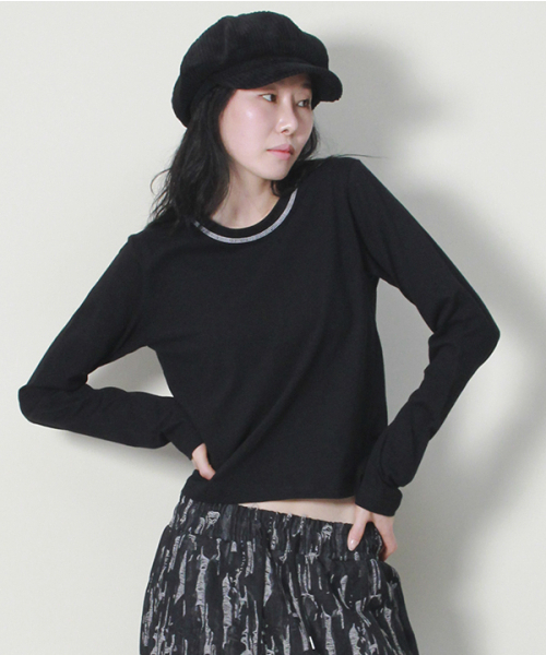 DEMARC(ドゥマーク)の「ネックスティッチポイントセミクロップ長袖Tシャツブラック(Tシャツ/カットソー・レディース・その他・MEDIUM/LARGE)」の7枚目の写真
