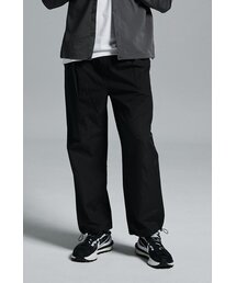 APOSTROPHE COMMA（アポストロフィコンマ）の「ストリングナイロンワイドパンツ（ブラック）（スウェットパンツ）」