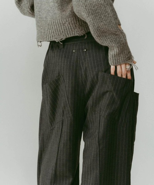 Knuth Marf（クヌースマーフ）の「pierced drape pants(unisex)（スラックス・レディース・ブラック/ストライプ・S/XS）」の18枚目の写真