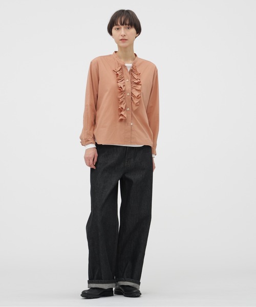 MARGARET HOWELL（マーガレットハウエル）の「WASHED COTTON SHIRT（シャツ/ブラウス・レディース・ピンク系その他2/グレー系その他3・2/1）」の6枚目の写真