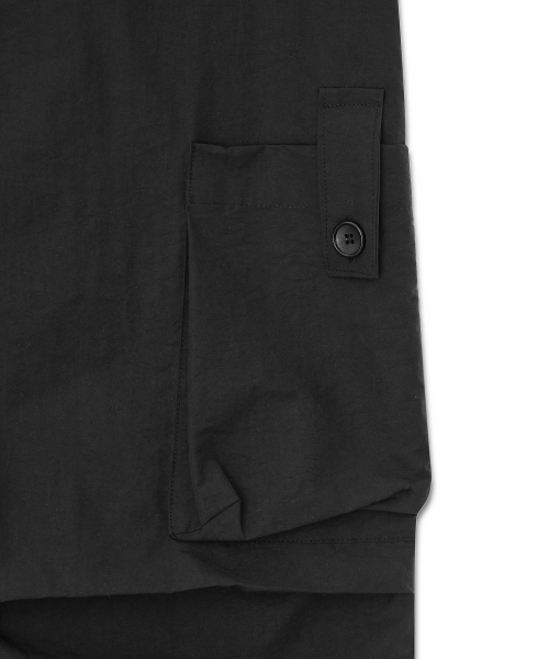 MICHIKO LONDON（ミチコ ロンドン）の「Pocket Parachute Cargo Pants Black_Unisex（その他パンツ・レディース・その他・LARGE/MEDIUM）」の5枚目の写真
