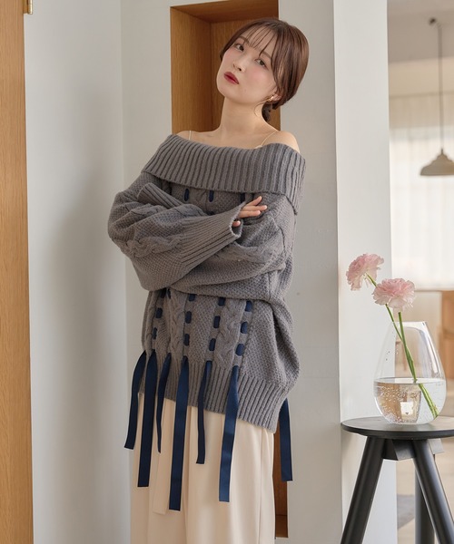 mideal（マイディール）の「ribbon stitch off shoulder knit / リボンステッチオフショルダーニット（ニット/セーター・レディース・チャコールグレー/アイボリー/ピンクベージュ・FREE）」の18枚目の写真