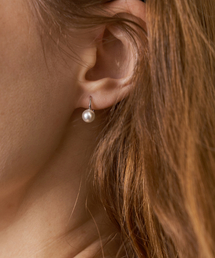 S'SECONDO（セコンド）の「Alma Petite Pearl One Touch Earrings（ピアス（両耳用））」