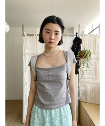 COLOCYNTH（コロシント）の「Button Leaf Square T-shirt Candy Stripe（Tシャツ/カットソー）」