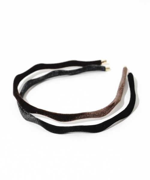 flower(フラワー)の「ニュアンスベロアカチューシャ(カチューシャ・レディース・ブラック/ブラウン・FREE)」の3枚目の写真