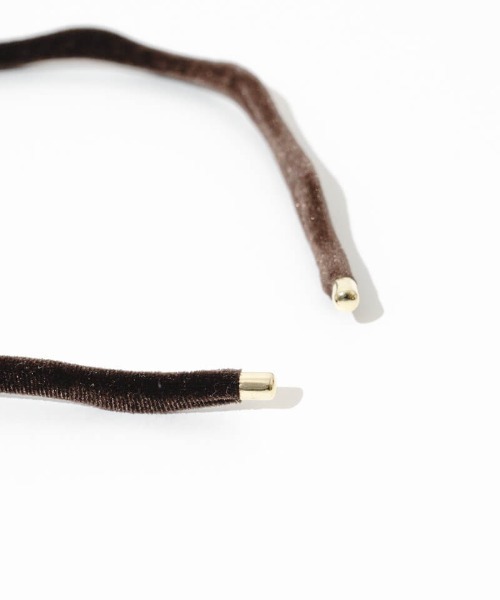 flower(フラワー)の「ニュアンスベロアカチューシャ(カチューシャ・レディース・ブラック/ブラウン・FREE)」の7枚目の写真