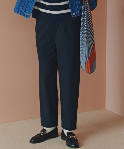 human woman（ヒューマンウーマン）の「◆【ストレッチ素材】2wayストレッチテーパードパンツ（その他パンツ・レディース・グレー/ネイビー・MEDIUM/SMALL）」の2枚目の写真