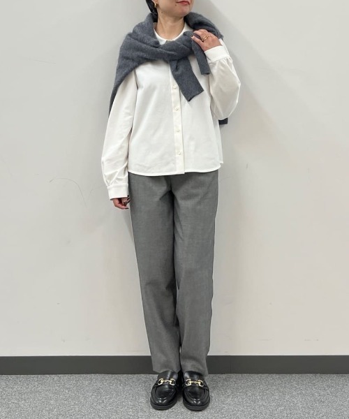 human woman（ヒューマンウーマン）の「◆【ストレッチ素材】2wayストレッチテーパードパンツ（その他パンツ・レディース・グレー/ネイビー・MEDIUM/SMALL）」の4枚目の写真