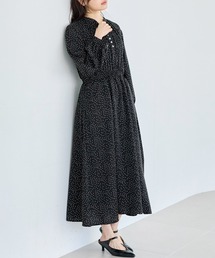 【洗える】デシンドットワンピース│シーンレスに活躍/ドット/キッパーネック/ロング丈/体型カバー