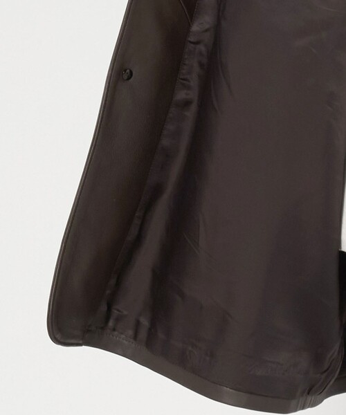 LOEFF(ロエフ)の「【別注】<UNITED ARROWS × LOEFF>ラムレザー カバーオール ジャケット MENS(その他アウター・メンズ・ブラック/ダークブラウン・L/M/S)」の11枚目の写真