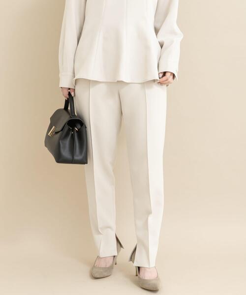 URBAN RESEARCH ROSSO WOMEN（アーバンリサーチ　ロッソ）の「『WEB/一部店舗限定』『SHORT/TALLサイズあり』ペプラムブラウス+テーパードパンツ（セットアップ・レディース・ネイビー/ホワイト系その他・36/TALL/38/SHORT）」の12枚目の写真