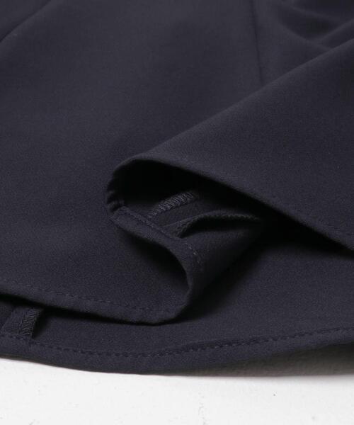 URBAN RESEARCH ROSSO WOMEN(アーバンリサーチ ロッソ)の「『WEB/一部店舗限定』『SHORT/TALLサイズあり』ペプラムブラウス+テーパードパンツ(セットアップ・レディース・ネイビー/ホワイト系その他・36/TALL/38/SHORT)」の19枚目の写真
