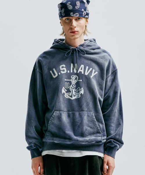 KND(ケイエヌディ)の「USN VTG ダイインフーディダスティネイビー(パーカー・メンズ・その他・1(M)/2(L))」の4枚目の写真