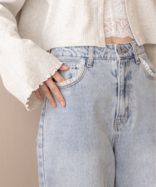 REMOON(リムーン)の「レース付きデニムパンツ(デニムパンツ・レディース・ブラウン/ライトブルー・MEDIUM/SMALL)」の22枚目の写真