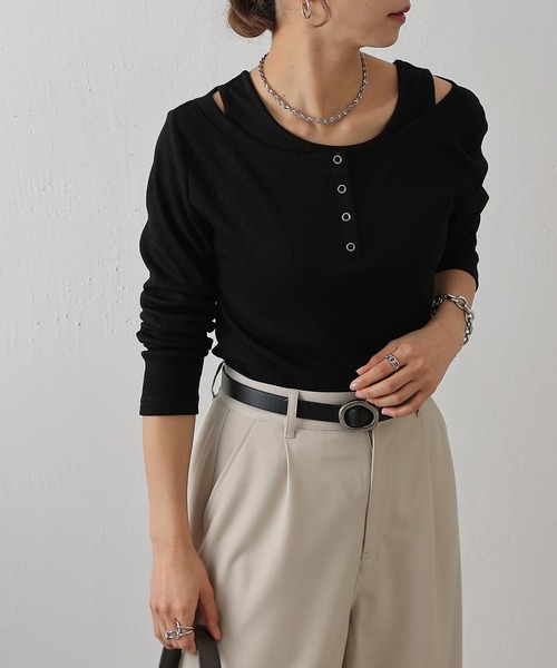 COLONY 2139（コロニートゥーワンスリーナイン）の「テレコレイヤードヘンリーネックプルオーバー（Tシャツ/カットソー・レディース・ブラック/グレー/チャコールグレー・FREE）」の4枚目の写真