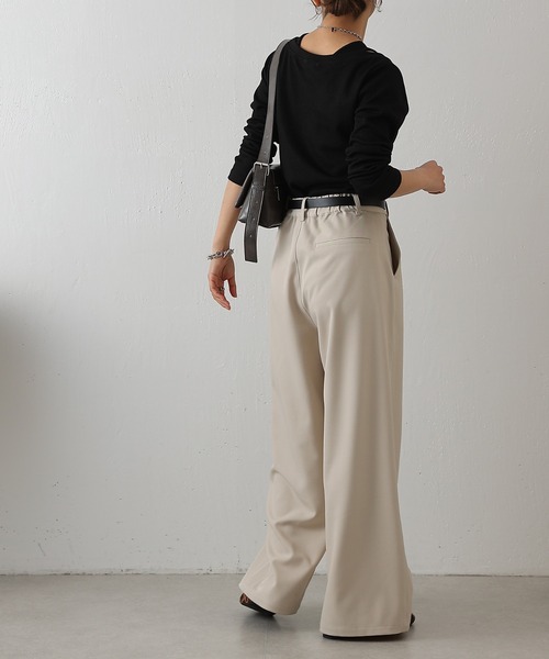 COLONY 2139（コロニートゥーワンスリーナイン）の「テレコレイヤードヘンリーネックプルオーバー（Tシャツ/カットソー・レディース・ブラック/グレー/チャコールグレー・FREE）」の10枚目の写真