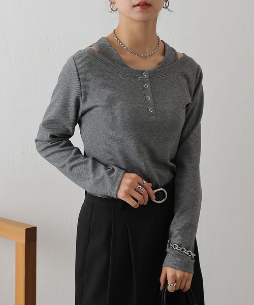 COLONY 2139（コロニートゥーワンスリーナイン）の「テレコレイヤードヘンリーネックプルオーバー（Tシャツ/カットソー・レディース・ブラック/グレー/チャコールグレー・FREE）」の15枚目の写真