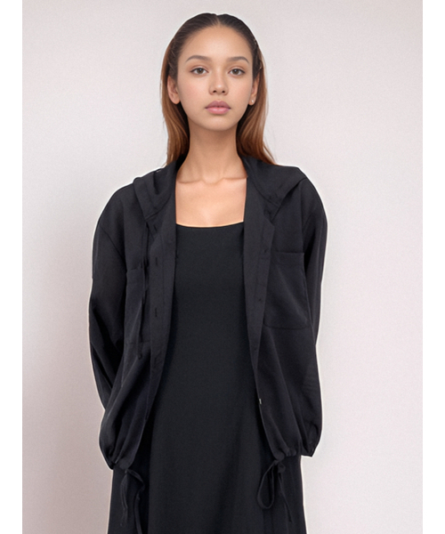 ACUD（アクド）の「Light Hoodie Shirt _Black（シャツ/ブラウス・レディース・ブラック・FREE）」の5枚目の写真