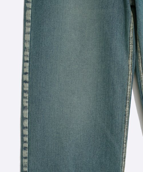 HARDCORE HAPPINESS（ハードコアハピネス）の「STRAIGHT MILK DENIM PANTS（デニムパンツ・レディース・その他・S/M）」の4枚目の写真