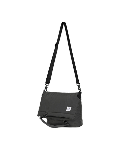 MMLG（エムエムエルジー）の「[Mmlg] CUSHION 3WAY BAG (GREY)（メッセンジャーバッグ・レディース・その他・FREE）」の2枚目の写真