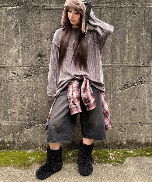 Figments(フィグメンツ)の「ワイドデニムハーフパンツ(デニムパンツ・レディース・ブルー系その他/ブラック・SMALL/MEDIUM)」の3枚目の写真