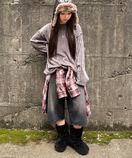 Figments(フィグメンツ)の「ワイドデニムハーフパンツ(デニムパンツ・レディース・ブルー系その他/ブラック・SMALL/MEDIUM)」の4枚目の写真