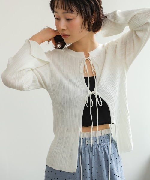Bab(バブ)の「【エアコン対策にもおすすめ◎】前後2WAYリボン付ニットカーディガン(カーディガン/ボレロ・レディース・グリーン/アイボリー/チャコールグレー・FREE)」の4枚目の写真