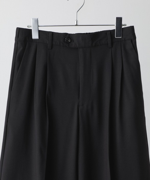 CLEL(クレイル)の「【CLEL】Summer Wool Blend Semi-wide Tuck Slacks / サマーウールブレンド セミワイドタックスラックス【セットアップ対応】(スラックス・メンズ・ブラック/グレー/モカ・M/S/L/XS)」の7枚目の写真