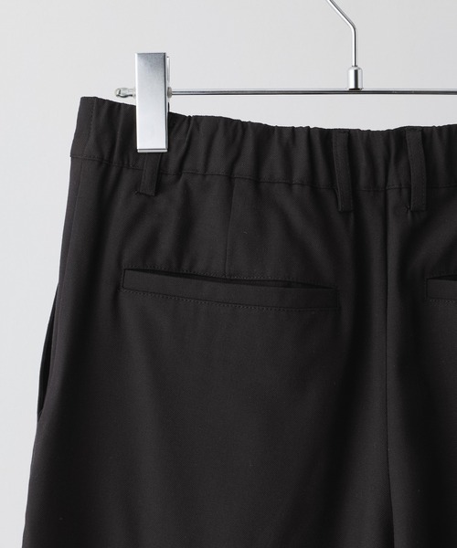 CLEL(クレイル)の「【CLEL】Summer Wool Blend Semi-wide Tuck Slacks / サマーウールブレンド セミワイドタックスラックス【セットアップ対応】(スラックス・メンズ・ブラック/グレー/モカ・M/S/L/XS)」の11枚目の写真