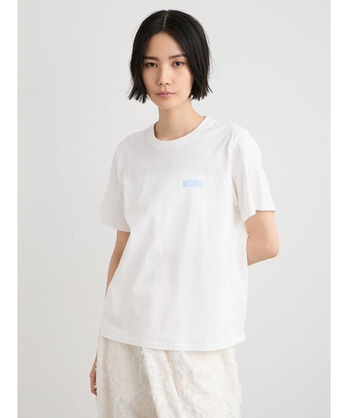 MIESROHE(ミースロエ)の「バックプリントロゴTシャツ(Tシャツ/カットソー・レディース・グレー/ベージュ/ホワイト・F)」の4枚目の写真