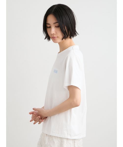 MIESROHE(ミースロエ)の「バックプリントロゴTシャツ(Tシャツ/カットソー・レディース・グレー/ベージュ/ホワイト・F)」の16枚目の写真