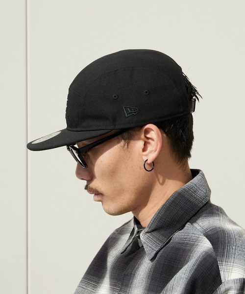TAKAHIROMIYASHITATheSoloIst.（タカヒロミヤシタザソロイスト）の「TAKAHIROMIYASHITATheSoloIst./タカヒロミヤシタザソロイスト. ×NEW ERA/ニューエラ Jet Cap フラットバイザー 5パネルキャップ 2026年春夏（キャップ・メンズ・ブラック・FREE）」の6枚目の写真