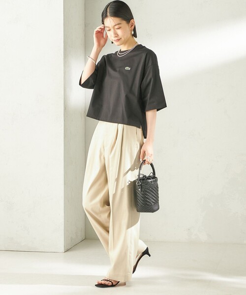 SHIPS(シップス)の「〈手洗い可能〉ヴィンテージ ライク デニム タック パンツ(その他パンツ・レディース・ネイビー/ベージュ・38/36)」の4枚目の写真