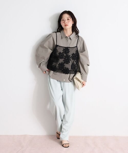 le.coeur blanc(ルクールブラン)の「TORRAZZO DONNAフローラルレースキャミ(キャミソール・レディース・ホワイト/ブラック・38)」の21枚目の写真