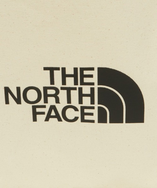 THE NORTH FACE(ザノースフェイス)の「THE NORTH FACE(ザ・ノースフェイス)/A4 PC収納可能 ビッグサイズ トートバッグ コットン生地 ロゴプリント/TNF TRIG BAG(トートバッグ・レディース・クリーム/ブラック・FREE)」の15枚目の写真