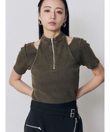 ホルターハーフジップテレコトップス 夏服