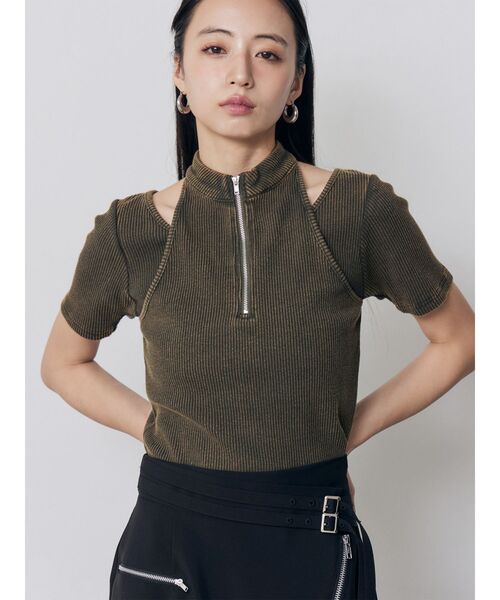 MURUA（ムルーア）の「ホルターハーフジップテレコトップス　夏服（Tシャツ/カットソー・レディース・カーキ/ブラック/ピンク/ホワイト・FREE）」の3枚目の写真