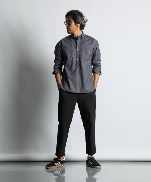 The DUFFER of ST.GEORGE(ザダファーオブセントジョージ)の「SHORT COLLAR PO SHIRT:バックサテン ショートカラー プルオーバーシャツ(シャツ/ブラウス・メンズ・オフホワイト/チャコールグレー/ライトブルー・X-LARGE/LARGE/MEDIUM/SMALL)」の7枚目の写真