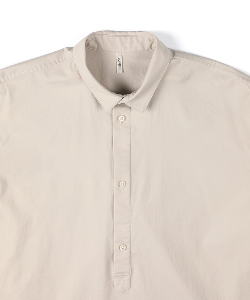 The DUFFER of ST.GEORGE(ザダファーオブセントジョージ)の「SHORT COLLAR PO SHIRT:バックサテン ショートカラー プルオーバーシャツ(シャツ/ブラウス・メンズ・オフホワイト/チャコールグレー/ライトブルー・X-LARGE/LARGE/MEDIUM/SMALL)」の15枚目の写真