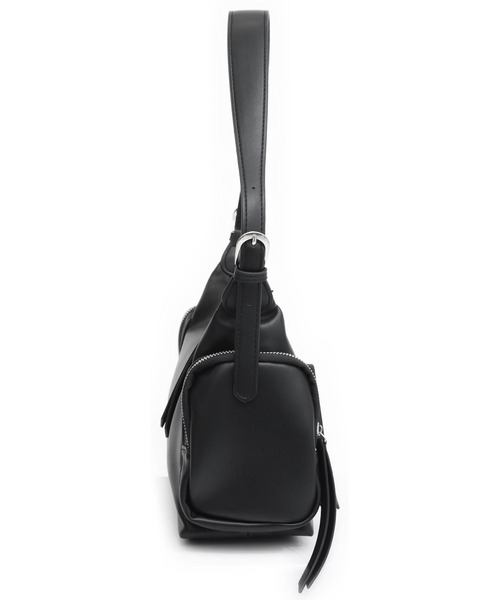 ANAP(アナップ)の「シンプル サイドポケット ショルダーバッグ(ショルダーバッグ・レディース・ホワイト/ブラック・F)」の15枚目の写真