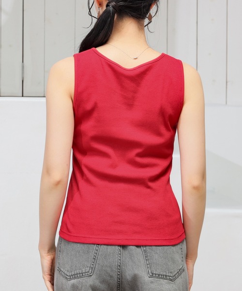 Honeys（ハニーズ）の「【ＵＶカット】ヘンリーネックタンク（タンクトップ・レディース・ブラウン/レッド/オートミール/アイボリー/ブラック・L/M/S）」の7枚目の写真