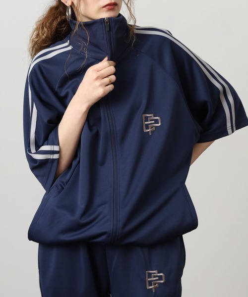 FUNALIVE(ファンアライブ)の「ハイネック ロゴ 5分袖 トラックジャケット(Tシャツ/カットソー・メンズ・ブラック/グレー/ネイビー/ブラウン・LL/L/M)」の4枚目の写真