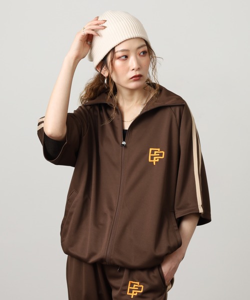 FUNALIVE(ファンアライブ)の「ハイネック ロゴ 5分袖 トラックジャケット(Tシャツ/カットソー・メンズ・ブラック/グレー/ネイビー/ブラウン・LL/L/M)」の3枚目の写真