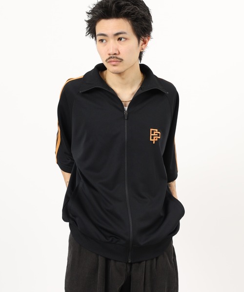FUNALIVE(ファンアライブ)の「ハイネック ロゴ 5分袖 トラックジャケット(Tシャツ/カットソー・メンズ・ブラック/グレー/ネイビー/ブラウン・LL/L/M)」の15枚目の写真