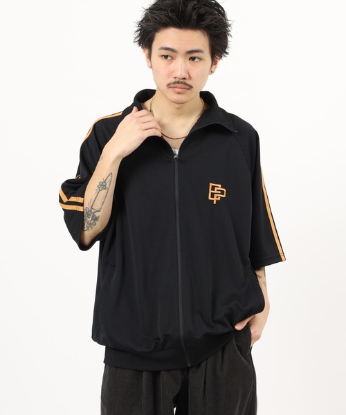 FUNALIVE(ファンアライブ)の「ハイネック ロゴ 5分袖 トラックジャケット(Tシャツ/カットソー・メンズ・ブラック/グレー/ネイビー/ブラウン・LL/L/M)」の12枚目の写真