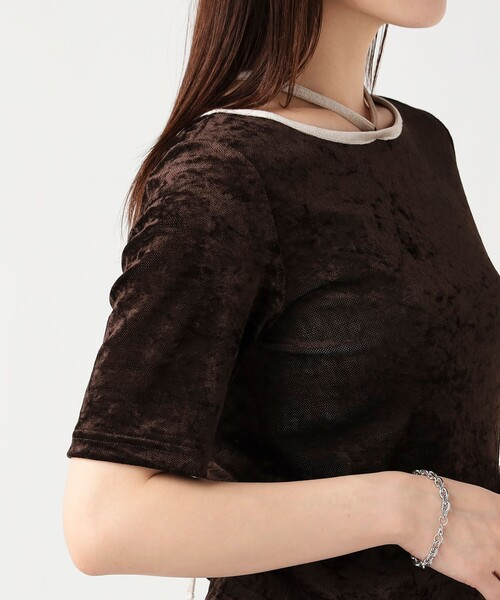 BEAMS HEART(ビームスハート)の「【7/16値下げ】チョーカー付き シアー ベロア Tシャツ(セットアイテム)(Tシャツ/カットソー・レディース・ホワイト系その他5/ブラウン/チャコールグレー・FREE)」の20枚目の写真