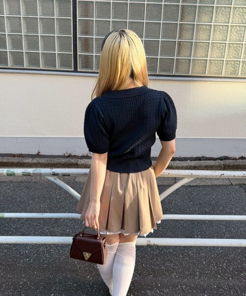 continuer de NICE CLAUP(コンティニューデナイスクラップ)の「【スタイリッシュで可愛らしいデザインが魅力】ケーブル半袖ポロニット(ニット/セーター・レディース・アイボリー/ネイビー/レッド/トップグレー/その他12・FREE)」の19枚目の写真