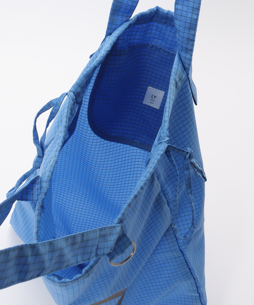 LY(エルワイ)の「【LY / エルワイ】 A3sac エーサンサック(ショルダーバッグ・レディース・ベージュ/オレンジ/ブルー/バーガンディー・FREE)」の11枚目の写真