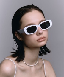 Essence by CENE（エッセンスバイセネ）の「【Essence by CENE】カラーレンズスクエア（サングラス）」