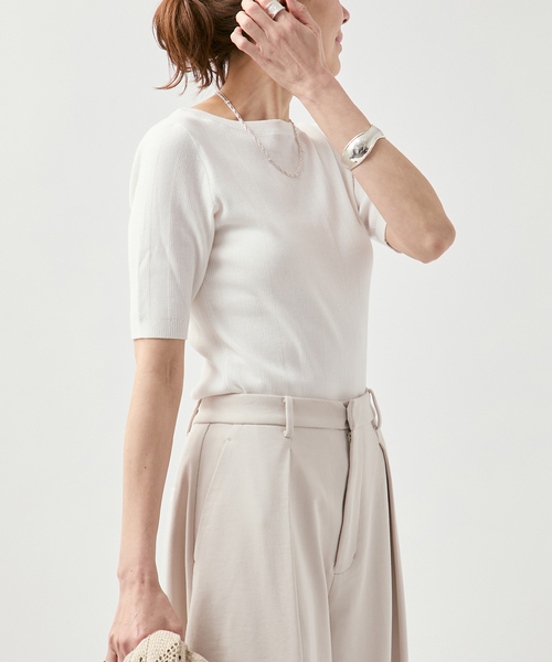 VERMEIL par iena（ヴェルメイユパーイエナ）の「ランダムRIB ボートネック ハーフスリーブ プルオーバー（ニット/セーター・レディース・ブラック/グリーン/ホワイト・FREE）」の13枚目の写真